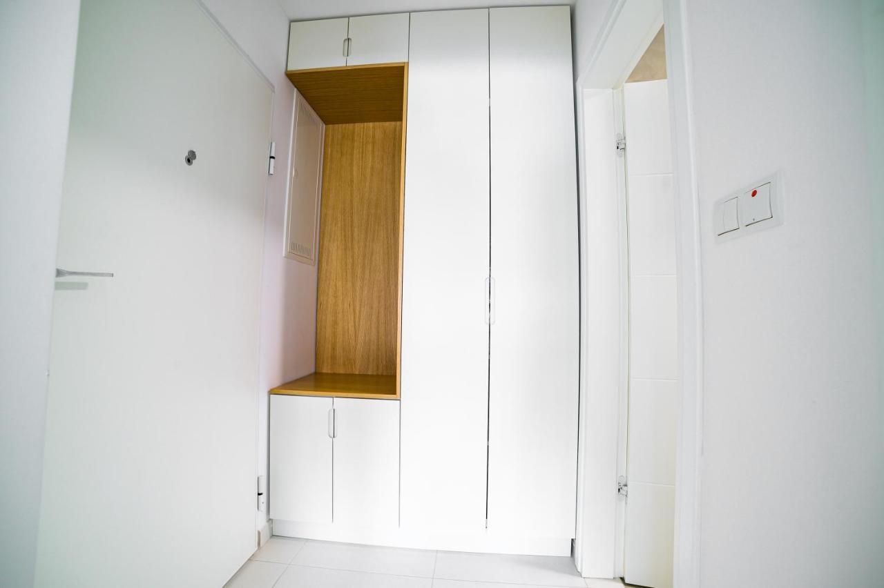 Sun Square Apartments Tuzla Bagian luar foto