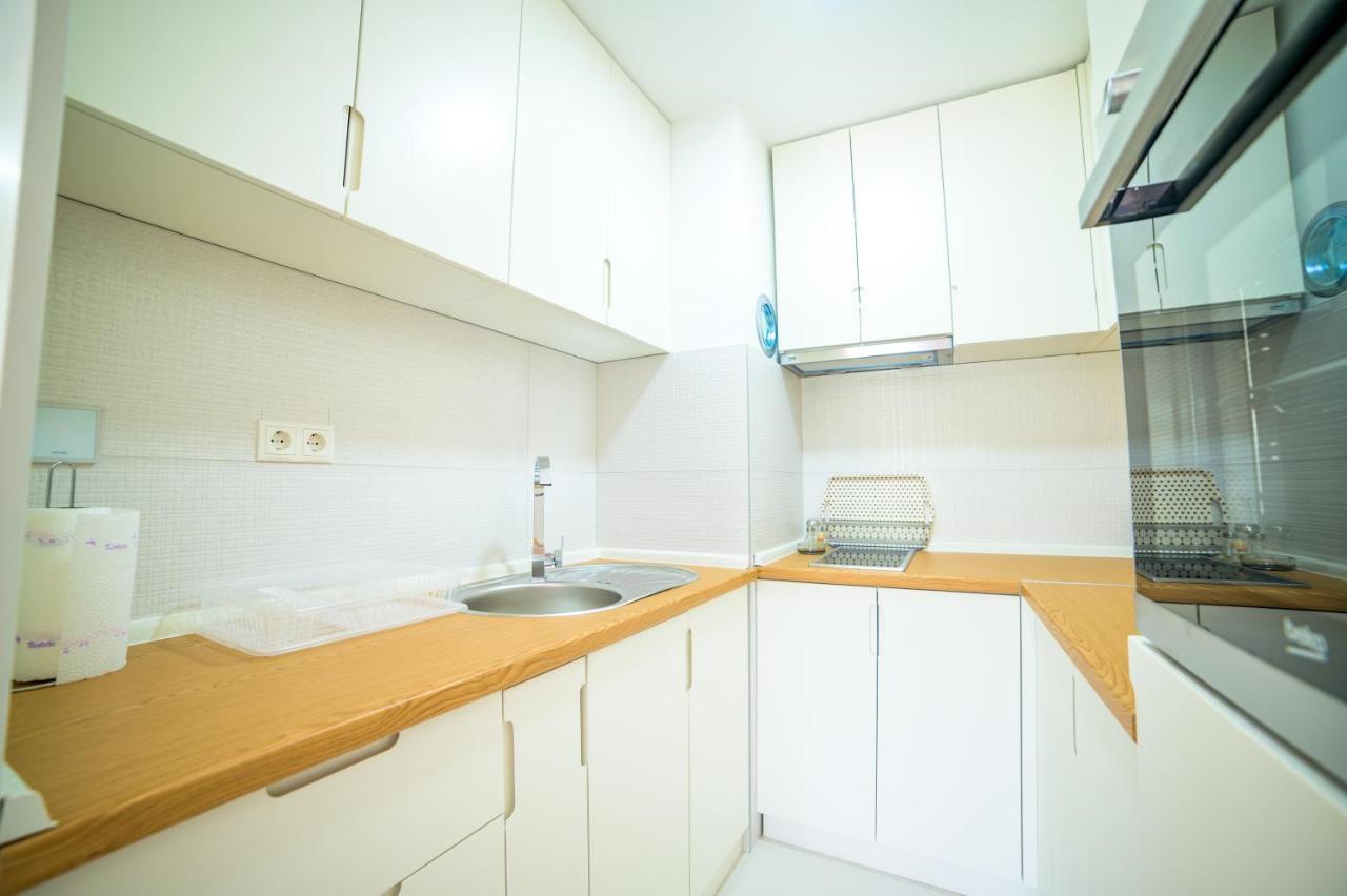 Sun Square Apartments Tuzla Bagian luar foto